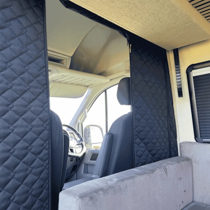 Curtain Curtain - Изолирующая шторка-перегородка для кабины Fiat Ducato,