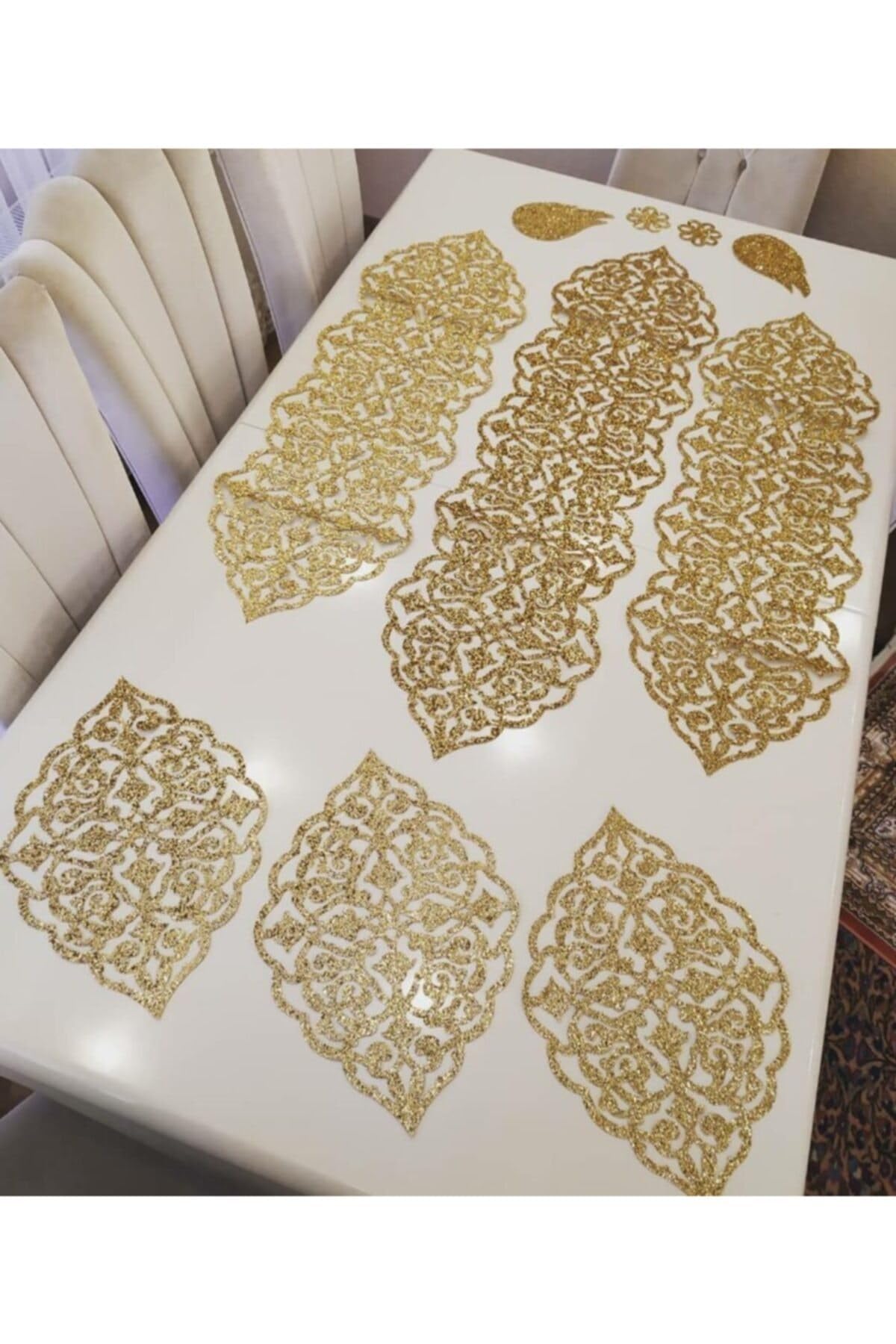 Table Runner - Набор из 10 предметов: дорожка для