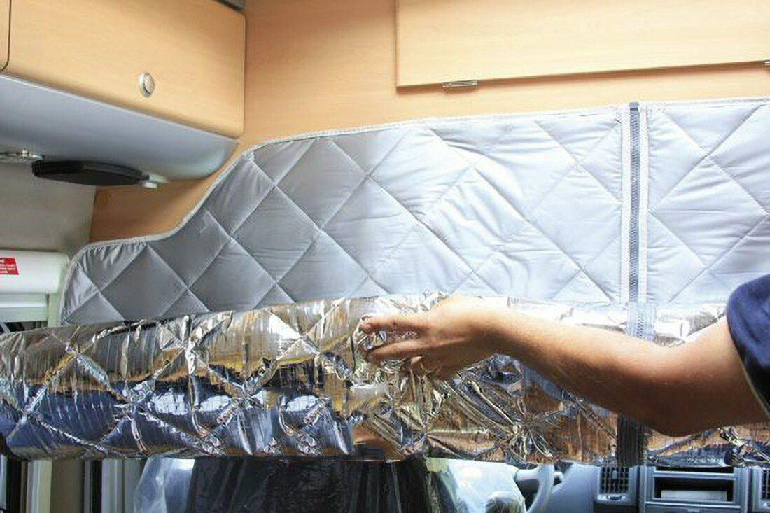 Изолирующая занавеска-разделит – обзор и цена Curtain Curtain