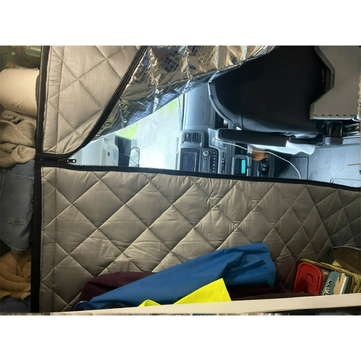 Изолирующая занавеска-разделит – обзор и цена Curtain Curtain